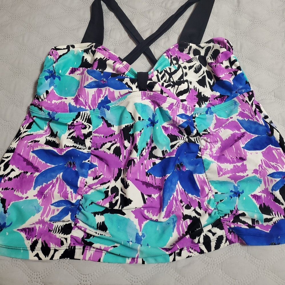 Plus size 2X swim top